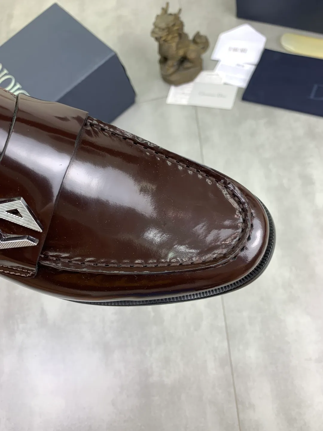 Men's men's shoes 💰P560 new style 💰high version 💎💎💎Dior original version! Top Italian purchasing agent! Men's business casual leather shoes, original imported open-edge beaded calfskin upper, ultimate texture, gentlemanly style, imported water-dyed cowhide inside, top-quality original Italian rubber outsole, first-class workmanship, top quality! Size: 39-44 (45 customized) 4️⃣ colors available
